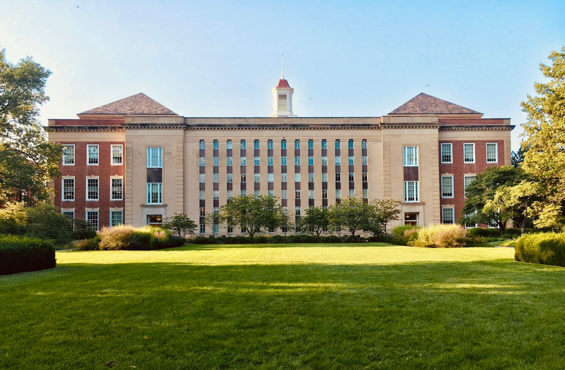 Silicon Valley top private school campus — Bay Area elite institutions